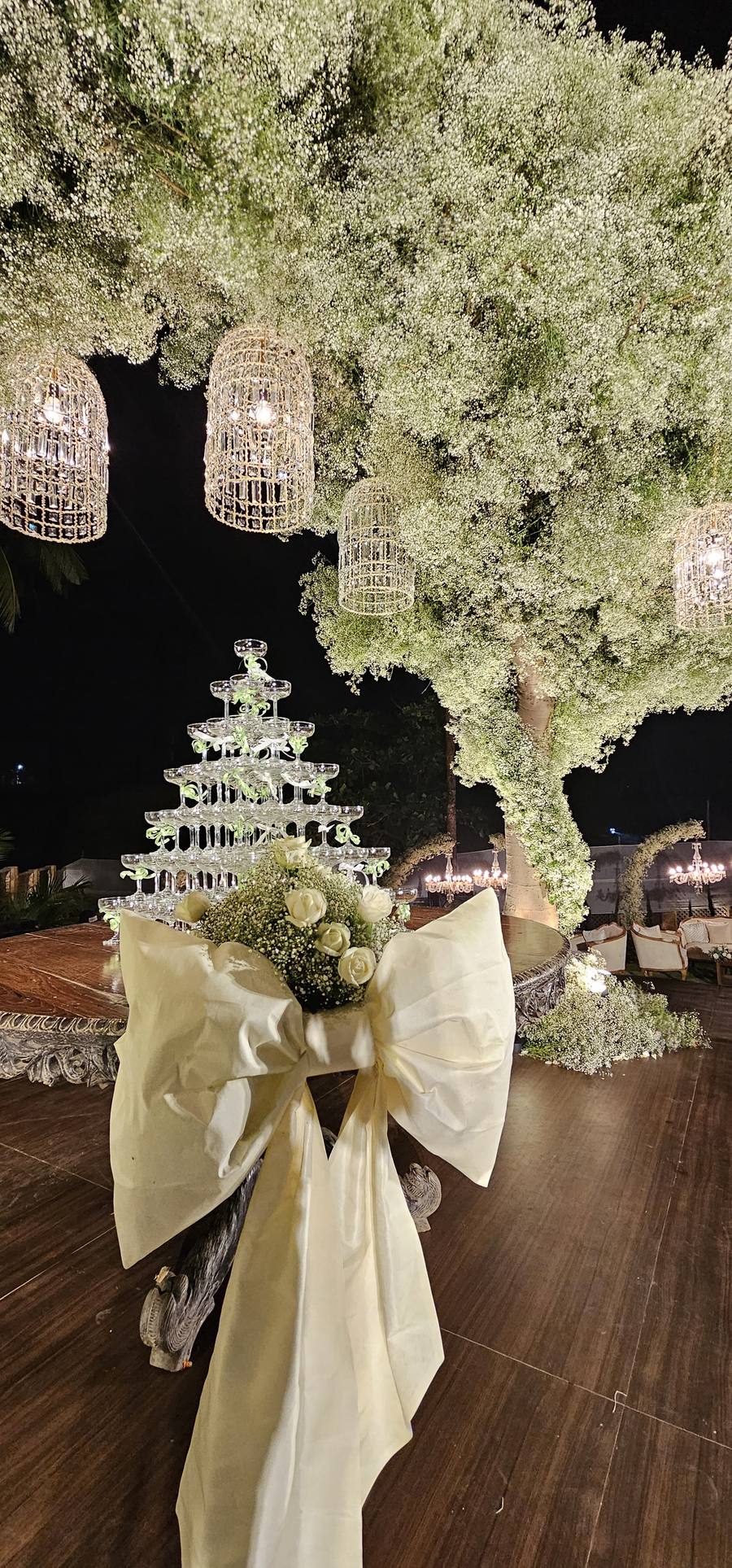 Shimul & Rahul: reception décor